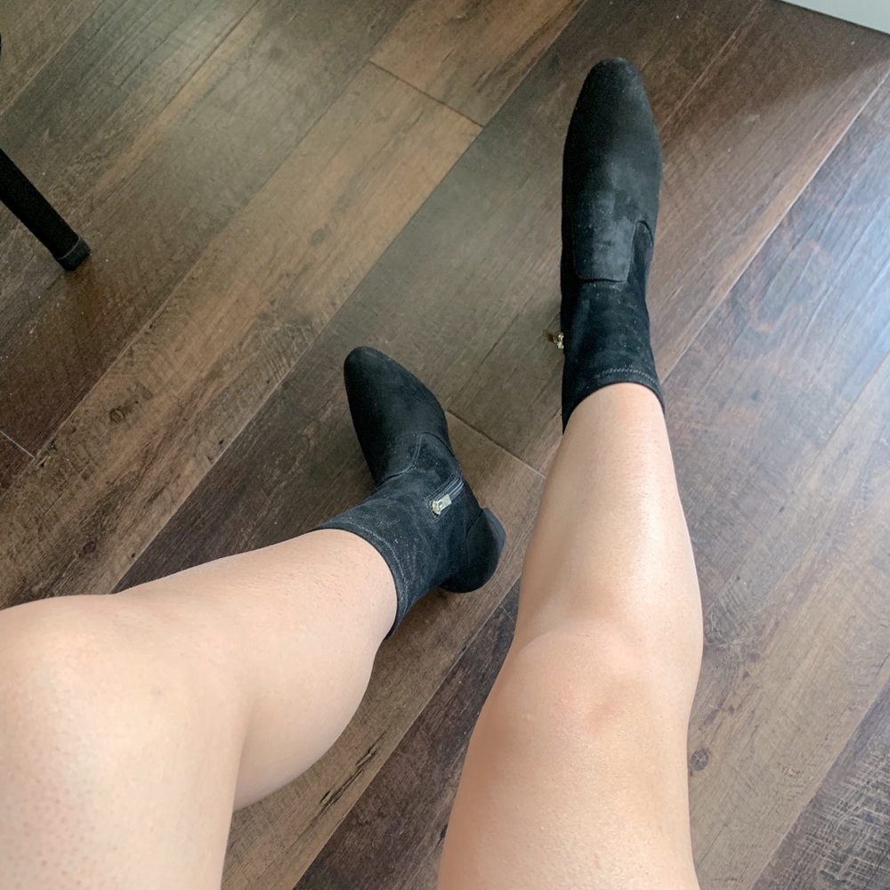 Ivanka trump high heel suede black ankle booties